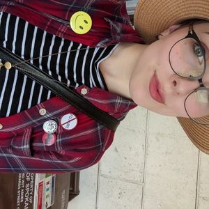 Meet your Posher, Christine